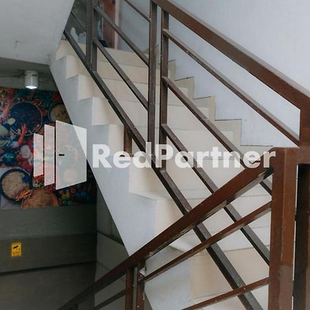 סוראבאיה We Stay Residence Redpartner מראה חיצוני תמונה
