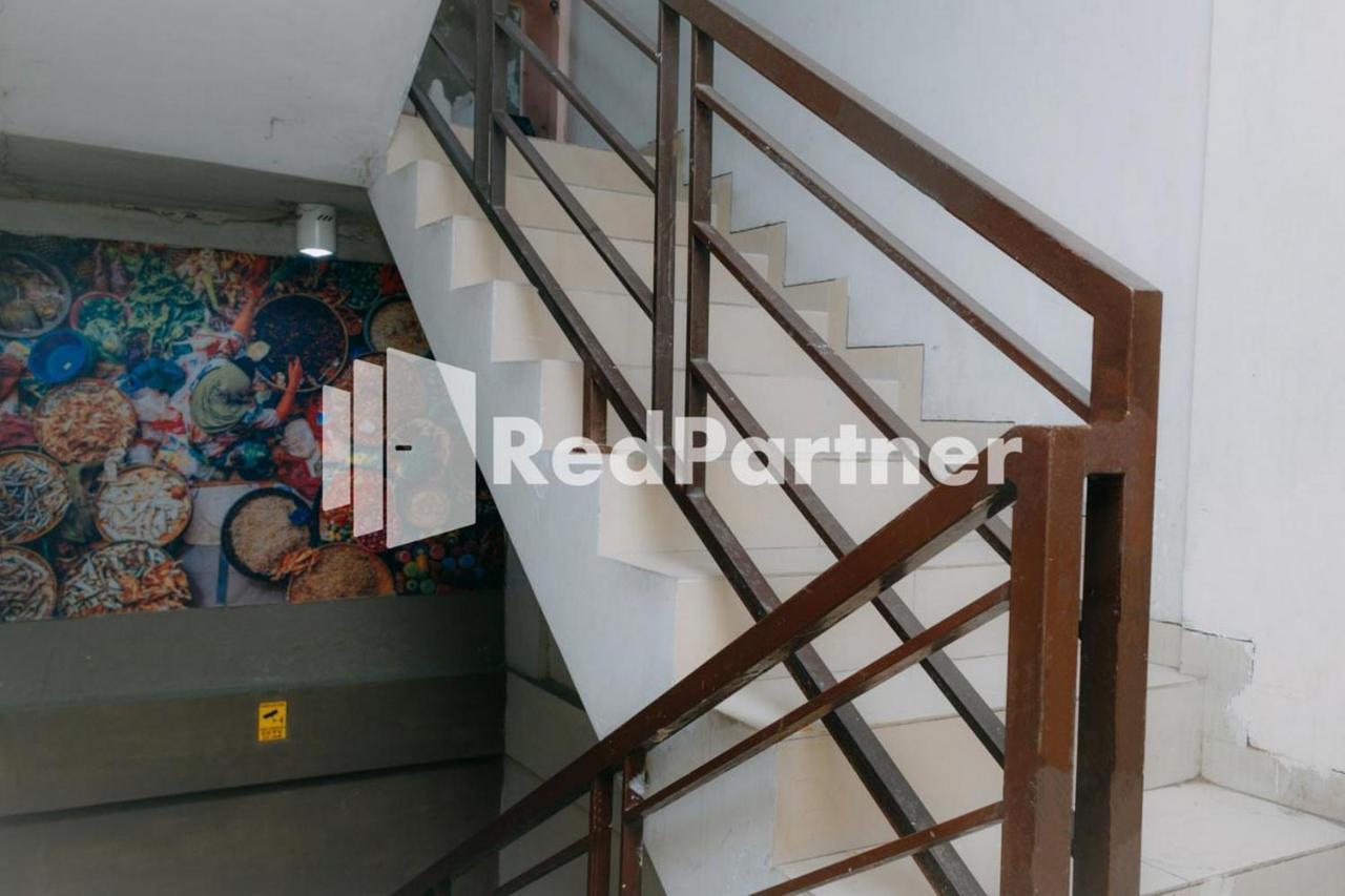 סוראבאיה We Stay Residence Redpartner מראה חיצוני תמונה